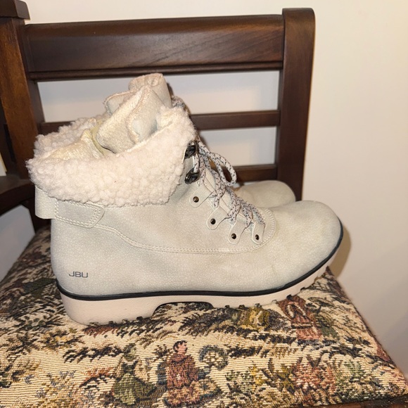 JBU by Jambu Redrock Water Resistant Faux Shearling Ankle Boots Size 9 - Picture 3 of 13